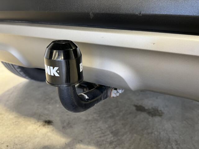 Renault CAPTUR 0.9 TCe Intens | Navigatie/Android/Apple Carplay | LM Velgen 17" | Cruise Control | Airco | LED Koplampen | Trekhaak