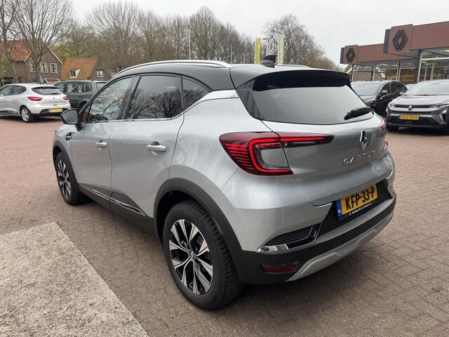 Renault CAPTUR 1.3 TCe 140pk EDC Intens+Pack Camera!! 3.283km!!