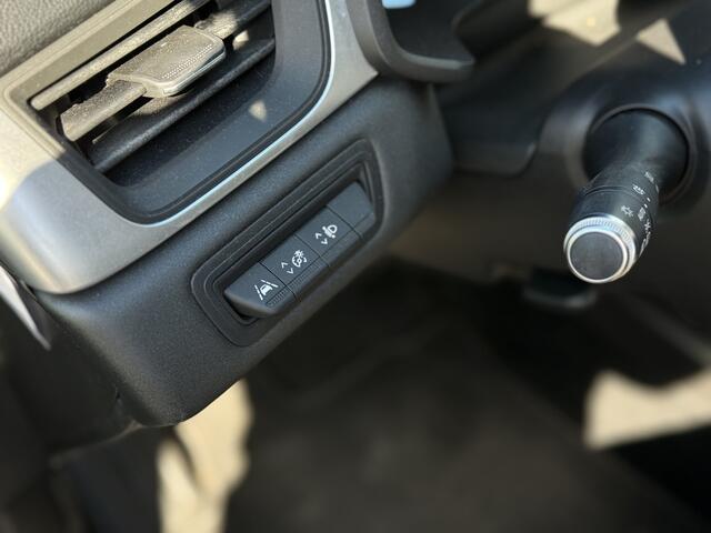 Renault CAPTUR 1.0 TCe 90 Business Zen | Clima | Camera | Clima | Cruise | Navigatie | LED | Keyless | RIJKLAARPRIJS INCL 12 MAANDEN GARANTIE EN BEURT