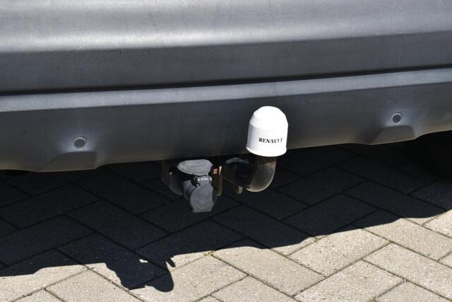 Renault CAPTUR TCe Dynamique | TREKHAAK | CAMERA | NAVI | CRUISE CONTROL | CLIMATE CONTROL | LMV | PDC |