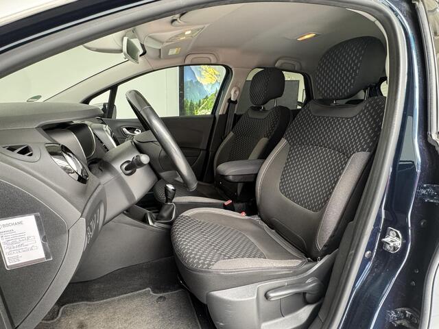 Renault CAPTUR 0.9 TCe Intens | Trekhaak | Achteruitrijcamera | Navigatie | Climate Control | Dealer Onderhouden |