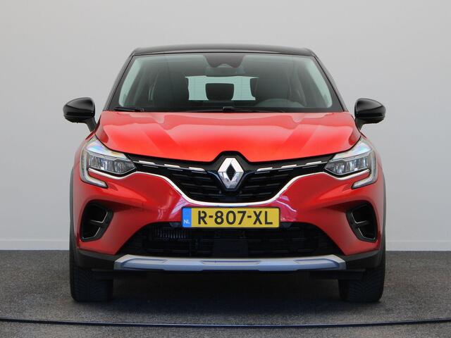 Renault CAPTUR TCe 90pk Intens | Dealeronderhouden | Eerste eigenaar | 360 graden camera | Stoel en stuurverwarming | Dodehoek detectie | Verwarmd voorruit |
