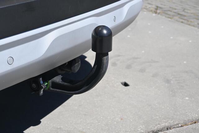 Renault CAPTUR TCe 140 EDC Intens | AUTOMAAT | TREKHAAK | CAMERA | NAVI | CRUISE CONTROL | CLIMATE CONTROL | PDC | LMV