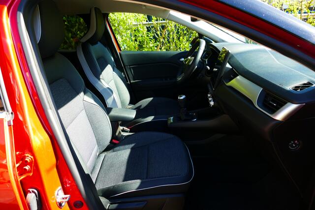 Renault CAPTUR 1.0 TCe 90 techno. Bi-Tone, Camera, Navi, Clima, Cruise, 17"LMV