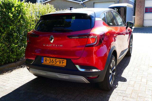 Renault CAPTUR 1.0 TCe 90 techno. Bi-Tone, Camera, Navi, Clima, Cruise, 17"LMV