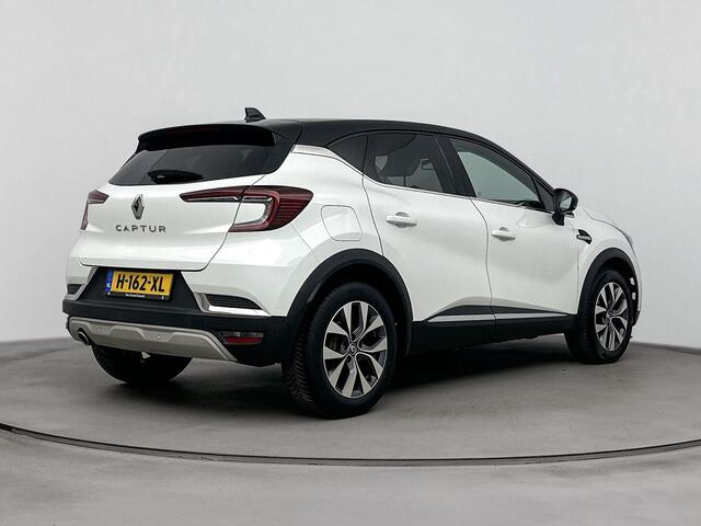 Renault CAPTUR 1.0 TCe Intens 100PK | Navigatie | Afneembare Trekhaak | Achteruitrijcamera | Half-Lederen Bekleding | Climate Control | Apple CarPlay & Android Auto