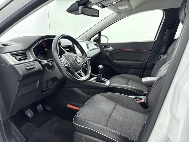 Renault CAPTUR 1.0 TCe Intens 100PK | Navigatie | Afneembare Trekhaak | Achteruitrijcamera | Half-Lederen Bekleding | Climate Control | Apple CarPlay & Android Auto