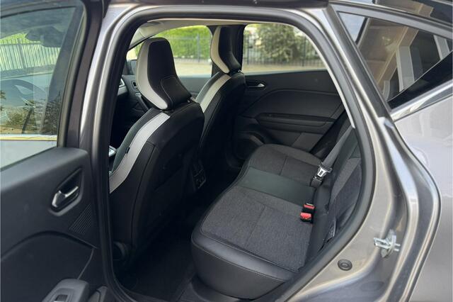 Renault CAPTUR 1.3 TCe 140 Intens | Camera | Keyless | Clima | NAVI