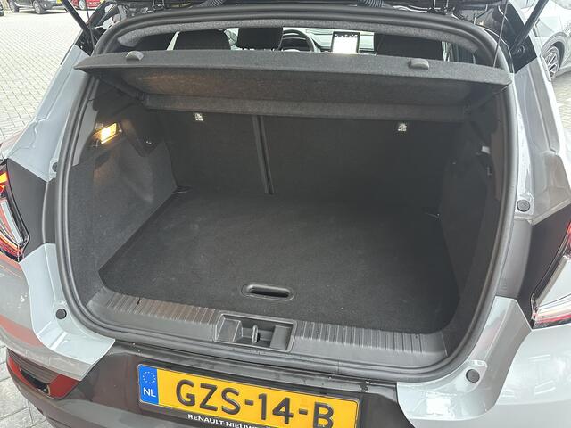 Renault CAPTUR 1.0 TCe 90 techno / Pack Navigation / Two Tone Kleur