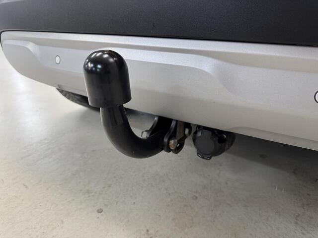 Renault CAPTUR 1.3 mild hybrid 140 techno / Nederlandse Auto / Eerste Eigenaar / Dealer Onderhouden / Trekhaak 1200 KG / All Seasonbanden / Navigatie / Camera / Cruise Control / Climate Control / Parkeersensoren Voor + Achter /