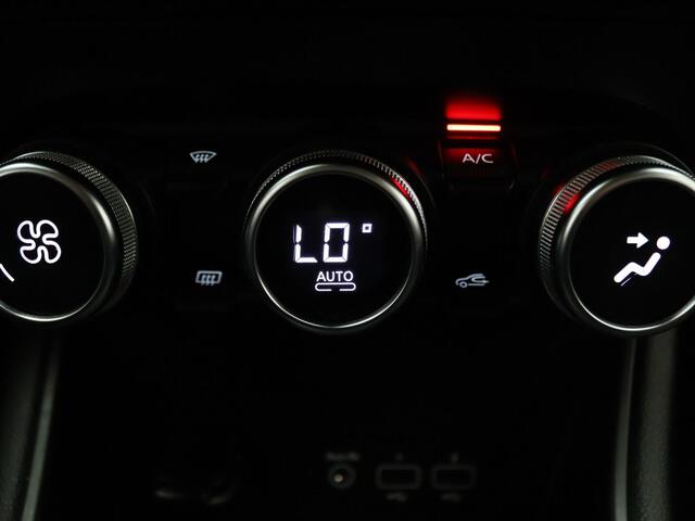 Renault CAPTUR TCe Intens 100pk Camera | Cruise | Navi | Parkeersens. v+a | Trekhaak