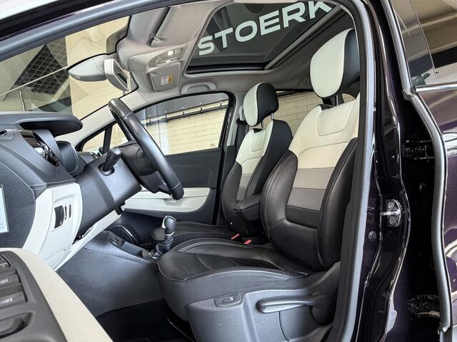 Renault CAPTUR 1.2 TCe Initiale Paris Navi | Bose | Pano | Leder | Camera | Stoelverwarming |