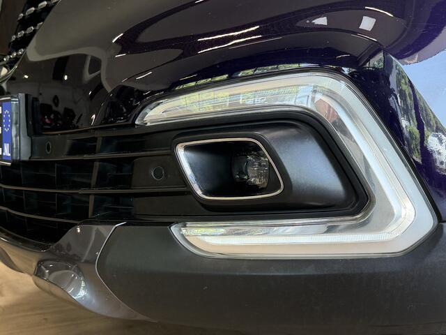Renault CAPTUR 1.2 TCe Initiale Paris Navi | Bose | Pano | Leder | Camera | Stoelverwarming |