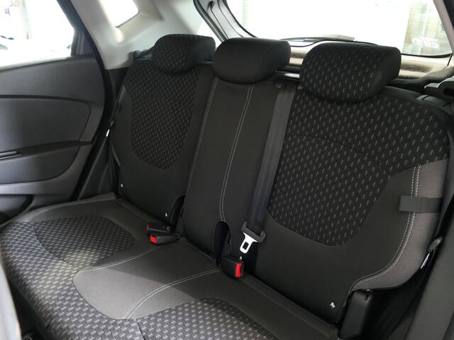 Renault CAPTUR 1.3 TCe Intens - Panoramadak! - Parkeerassistent - Camera - Sensor v+a