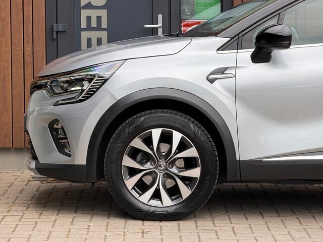 Renault CAPTUR 1.3 TCE INIT. PARIS Led Trekhaak Bose Aut!. Camera
