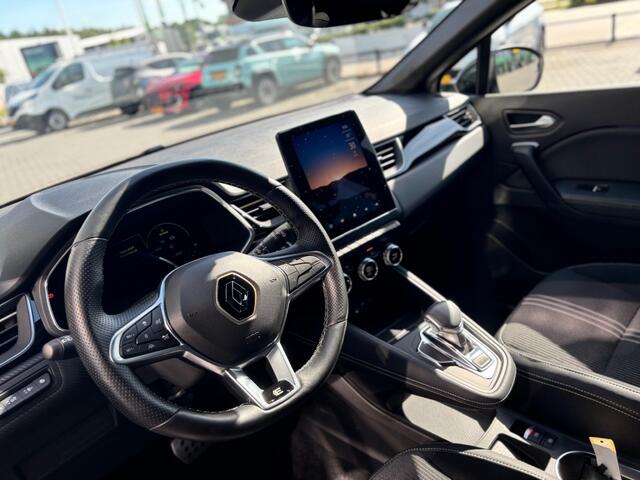 Renault CAPTUR 1.6 E-Tech hybrid 145 Initiale Paris 360 Camera, speciale uitvoering.