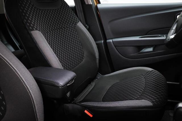 Renault CAPTUR 1.3 TCe Intens | EASY LIFE PACK | R-LINK | DAB | CAMERA
