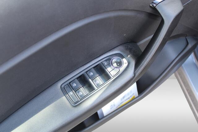 Renault CAPTUR 1.0 TCe 90 evolution Achteruitrijcamera, Lichtmetalen velgen 17"