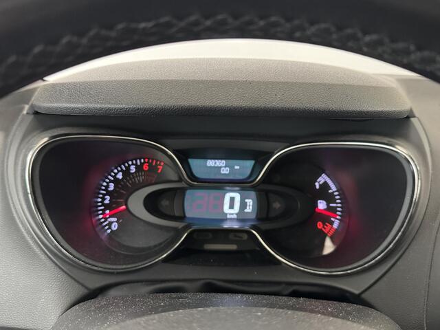 Renault CAPTUR 1.3 TCe Intens | Navigatie | Achteruitrijcamera | Cruise Control | Winterset |