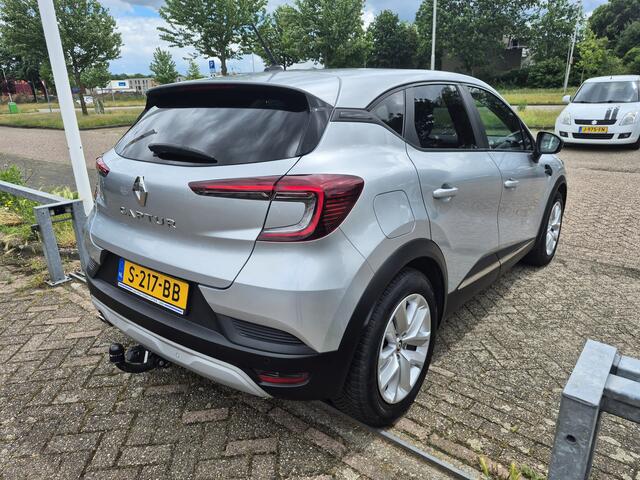 Renault CAPTUR 1.3 TCe 140 Zen