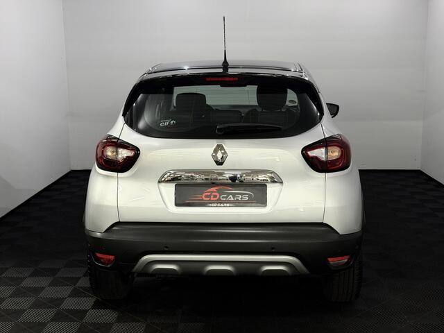 Renault CAPTUR 1.3 TCe Intens Camera, Navi, Cruise control, Keyless start, A start stop, Lichtmetalen velgen, Clima, Radio