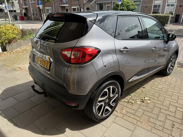 Renault CAPTUR 1.2 TCe Dynamique CAMERA NAVIGAATIE AIRCO ECC TREKHAAK CPV