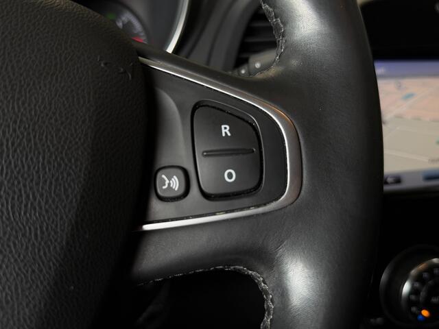 Renault CAPTUR 0.9 TCe Intens | R-Link Navi | Bose | 17" | Camera | PDC V+A | Led |