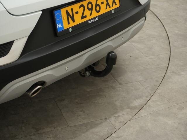 Renault CAPTUR 1.3 TCe 140PK INTENS AUT. | Trekhaak | Leder | 360 Camera