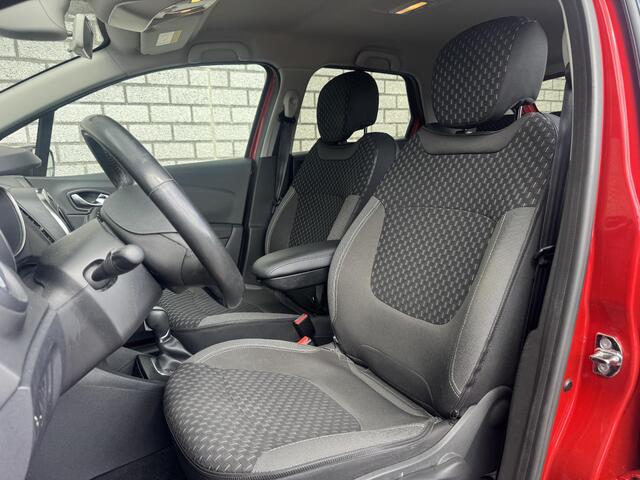Renault CAPTUR 1.2 TCe Intens | Navigatie | Trekhaak | Cruise Control | Climate Control |