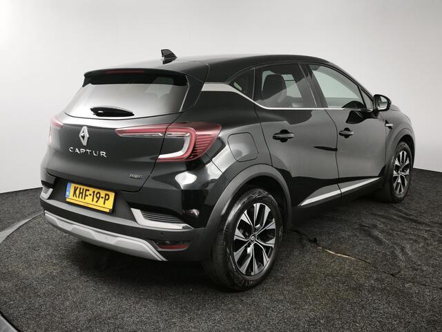 Renault CAPTUR 1.6 E-Tech full hybrid 145 techno |