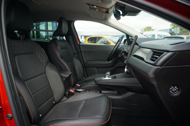 Renault CAPTUR 1.6 E-Tech Plug-in Hybrid 160 Initiale Paris