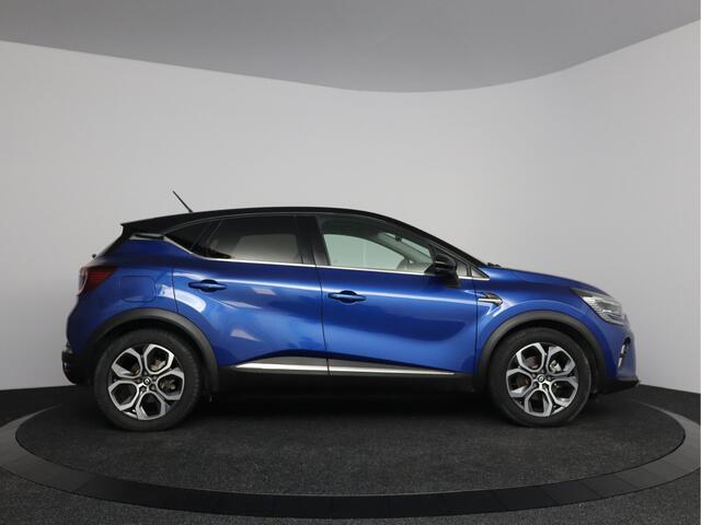 Renault CAPTUR 1.6 E-Tech Plug-in Hybrid 160 Intens | Trekhaak | Panorama dak |