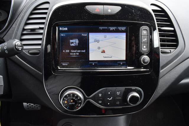 Renault CAPTUR 1.2 TCe 120 pk Intens Automaat | Navigatie | Apple Carplay & Android Auto | Camera | Parkeersensoren voor en achter | Airco ECC | Cruise Control | Lichtmetalen Velgen | Isofix Bevestigingspunten | Streaming Audio Bluetooth | Zeer Compleet!!!