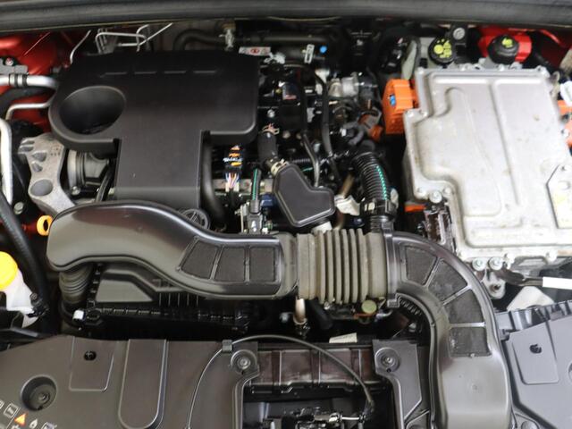 Renault CAPTUR E-Tech Plug-in Hybrid 160 Intens | Automaat | Trekhaak | Navigatie