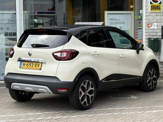 Renault CAPTUR 1.3 TCe Intens | Navigatie | Panorama dak | Achteruitrijcamera | LED | DAB | Climate Control | Cruise Control |
