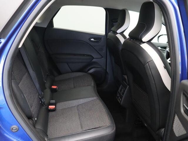 Renault CAPTUR 1.6 E-Tech Hybrid 145 Techno | Navigatie | Achteruitrijcamera | Parkeersensoren voor en achter | Climate control |
