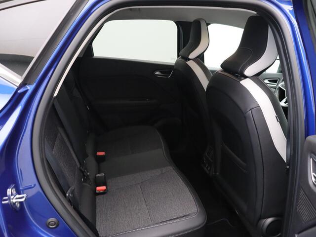 Renault CAPTUR 1.3 TCe 130 Edition One | Dealer onderhouden | Trekhaak | Bose | Eerste eigenaar | Parkeersensoren voor en achter |