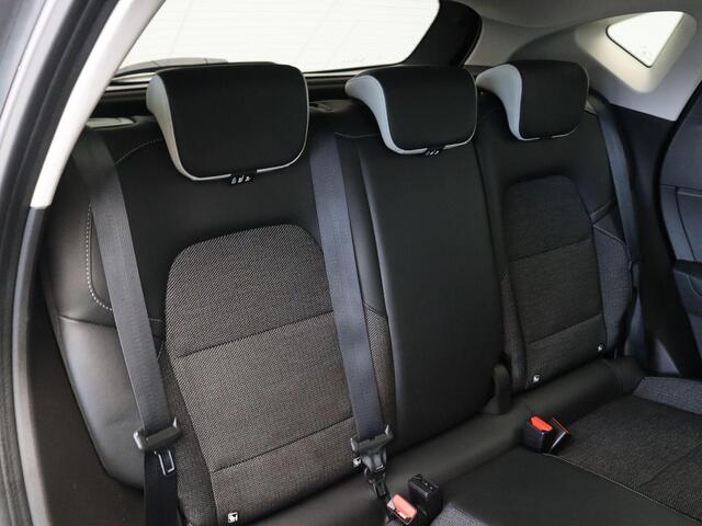 Renault CAPTUR 1.6 E-Tech Hybrid 145 Techno | Led | Half leder | Apple carplay & Android auto | achteruitrij camera |