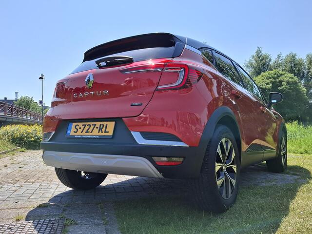 Renault CAPTUR 1.6 E-Tech full hybrid 145 techno