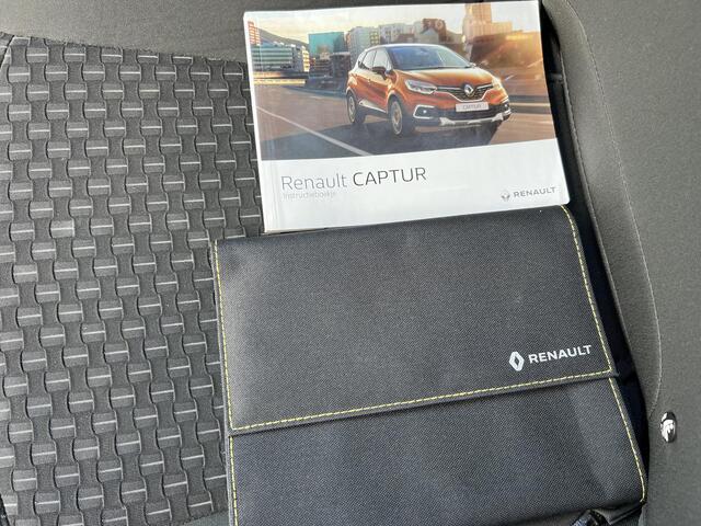 Renault CAPTUR 0.9 TCe Intens / Navigatie / Climate Control / Cruise Control / Two-Tone / Dealeronderhouden / Carplay /