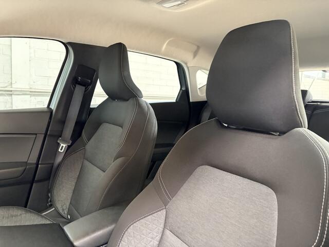 Renault CAPTUR 1.0 TCe Corperate Ed Cruise Clima Navi
