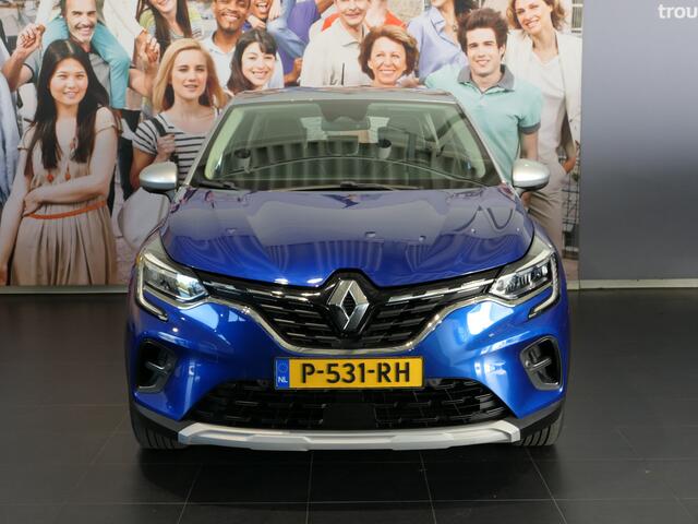 Renault CAPTUR 1.3 TCe 140 Intens *Automaat!* - Trekhaak - Sensor v+a - Stoelverwarming
