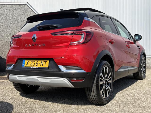 Renault CAPTUR 1.3 mild hybrid 160 iconic / Lederen bekleding / Glazen schuif kanteldak / Stoelverwarming + verwarmd stuurwiel / Elektrisch verstelbare bestuurdersstoel / Navigatie.
