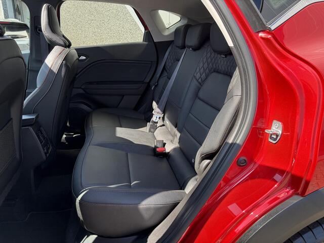Renault CAPTUR 1.3 mild hybrid 160 iconic / Lederen bekleding / Glazen schuif kanteldak / Stoelverwarming + verwarmd stuurwiel / Elektrisch verstelbare bestuurdersstoel / Navigatie.