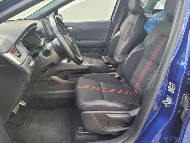 Renault CAPTUR 1.6 E-Tech Plug-in Hybrid 160 R.S. Line | Groot Navigatie | Camera | Hoge Zit | Stoelverwarming | Inclusief Winterset!