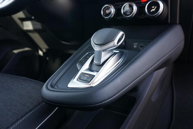 Renault CAPTUR 1.6 E-Tech Plug-in Hybrid 160 Intens