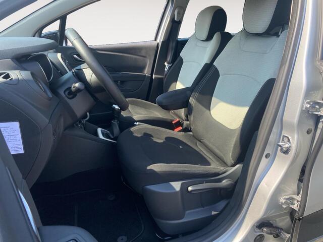 Renault CAPTUR 0.9 TCe Zen NL auto | navigatie | trekhaak | airco | cruise control | etc.