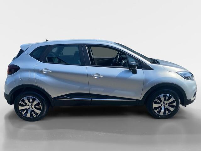 Renault CAPTUR 0.9 TCe Zen NL auto | navigatie | trekhaak | airco | cruise control | etc.