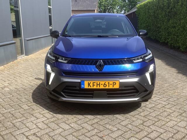 Renault CAPTUR 1.6 E-tech Hybrid 145 ESPRIT ALPINE