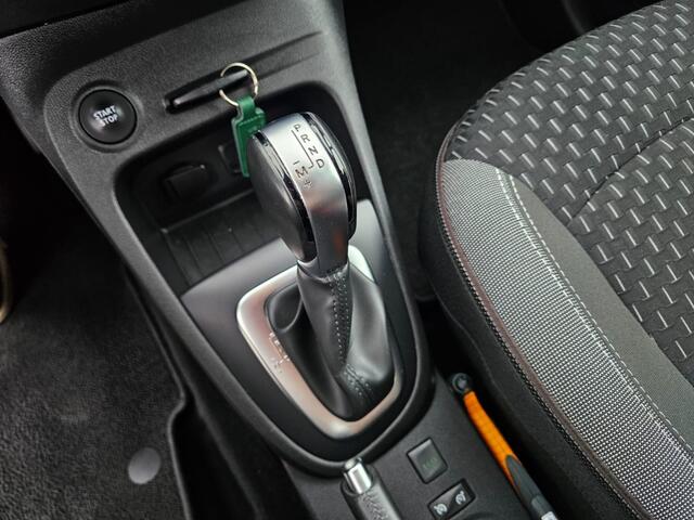 Renault CAPTUR 1.2 TCe Intens | Geen import | Trekhaak | Parkeersensoren | Came